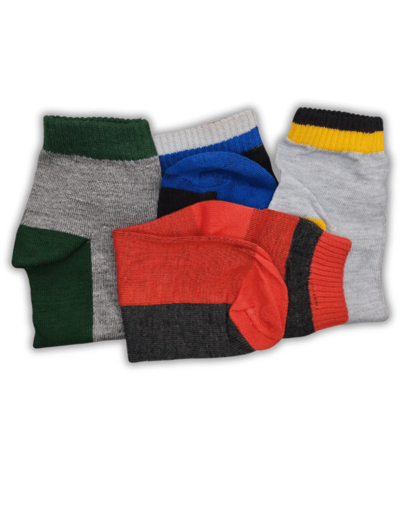 four different pattern color sports socks