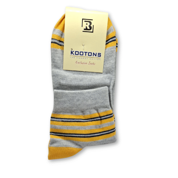 KOOTONS “Stripe Vibe” Dual-Color Socks - Image 6